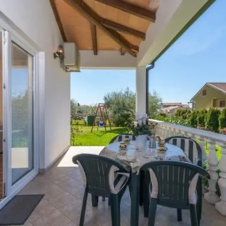 Mit Terrasse By Interhome Apartman *