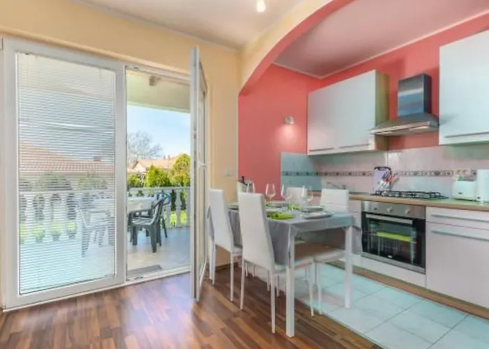 Mit Terrasse By Interhome Novigrad (Istria)