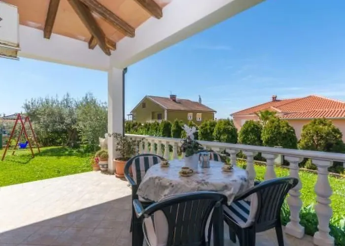 Mit Terrasse By Interhome *